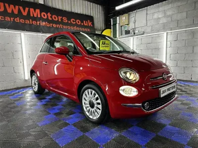 Used Fiat 500 Lounge 69 HP (50 kW) 2016 Red Hatchback