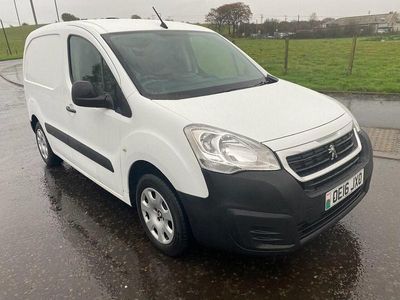 White Used 2016 Peugeot Partner MPV | £5,699 (Fair price)