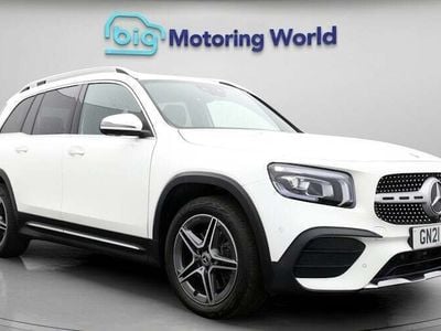 Mercedes GLB220
