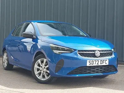 Używany Vauxhall Corsa Design Edition 2022 Niebieski Hatchback
