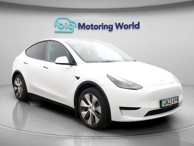 White Used 2023 Tesla Model Y RWD SUV | £23,100 (Fair price)