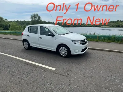 Used Dacia Sandero Ambiance 75 HP (55 kW) 2016 White Hatchback