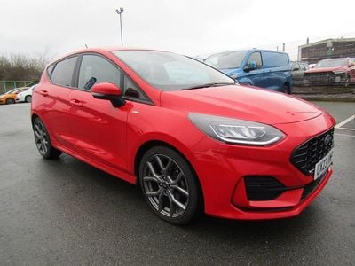 Begagnad Ford Fiesta ST-Line 125 HK (91 kW) 2023 Röd Halvkombi