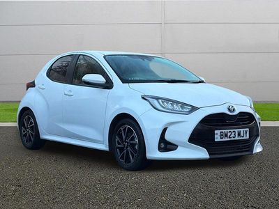 White Used 2023 Toyota Yaris Hybrid Design Hatchback | £16,350 (Good price)