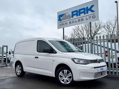 Used VW Caddy 102 HP (75 kW) 2021 White MPV