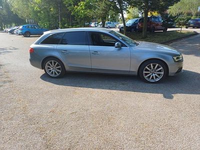 Begagnad Audi A4 150 HK (110 kW) 2015 Grå Kombi