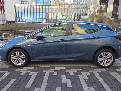 Used Vauxhall Astra Design Edition 2016 Blue Hatchback