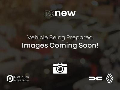 Used Renault Captur Bose Edition 142 HP (104 kW) 2023 Oyster grey  SUV