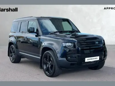 Used Land Rover Defender HSE 300 HP (220 kW) 2023 Black SUV