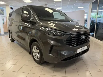 Używany Ford Transit Custom Limited 136 KM (100 kW) 2025 Szary Van