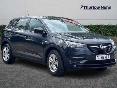 Used Vauxhall Grandland X S 130 HP (95 kW) 2019 Grey SUV