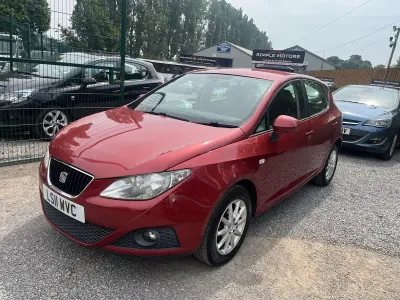 Used Seat Ibiza SE 105 HP (77 kW) 2011 Red Hatchback