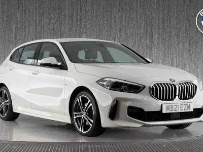 Used BMW 118 M Sport 134 HP (98 kW) 2021 White Hatchback