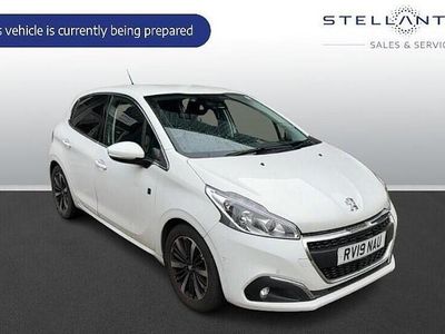 Used Peugeot 208 82 HP (60 kW) 2019 Hatchback