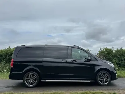 Używany Mercedes V220 163 KM (119 kW) 2020 Czarny Minivan