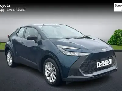 Used Toyota C-HR 140 HP (102 kW) 2026 SUV