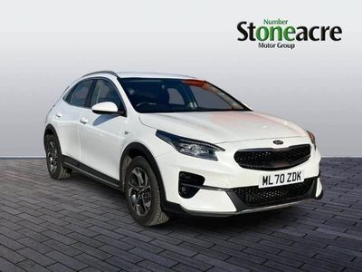 Usado Kia XCeed 118 HP (86 kW) 2020 Branco SUV