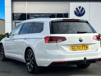 Usado VW Passat SEL 150 HP (110 kW) 2020 Branco Carrinha