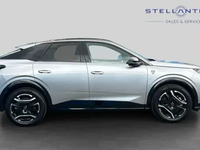 Używany Peugeot e-3008