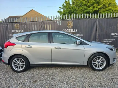 Used Ford Focus Zetec 2015 Silver Hatchback