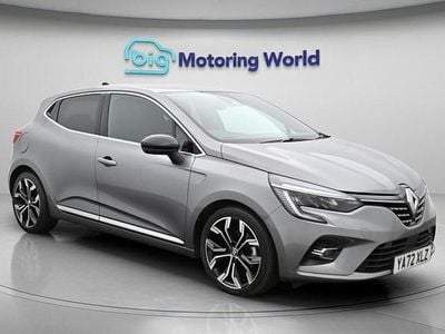 Used Renault Clio V Techno 145 HP (106 kW) 2023 Grey Hatchback