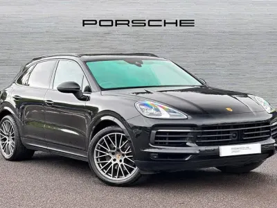 Usado Porsche Cayenne Platinum Edition 462 CV (339 kW) 2023 Negro SUV