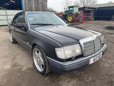 Usado Mercedes E300 1989 Preto Coupé