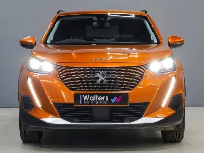Used Peugeot e-2008 Allure 2022 Orange SUV