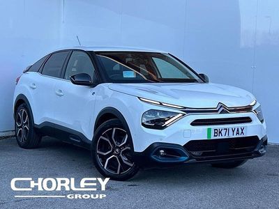 Used Citroën e-C4 Shine 100 kW (136 HP) 2021 White Hatchback