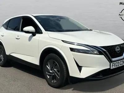 Used Nissan Qashqai Acenta Premium 140 HP (102 kW) 2023 White SUV