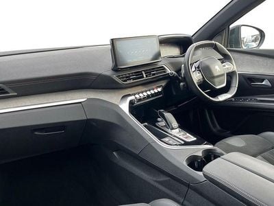 Used Peugeot 5008 Premium 129 HP (94 kW) 2021 Blue SUV