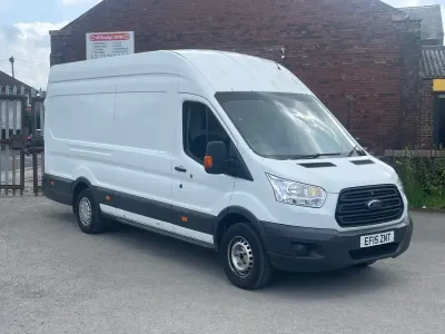 Used Ford Transit 125 HP (91 kW) 2015 White Van
