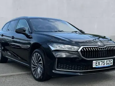 Used Skoda Superb 204 HP (150 kW) 2025 Midnight black metallic