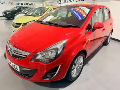 Used Vauxhall Corsa 100 HP (73 kW) 2014 Red Hatchback