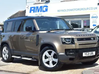 Used Land Rover Defender First Edition 240 HP (176 kW) 2021 Brown SUV