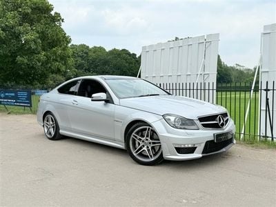 Mercedes C63 AMG