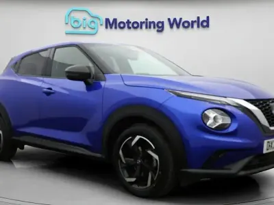 Used Nissan Juke N-Connecta 114 HP (83 kW) 2023 Blue SUV