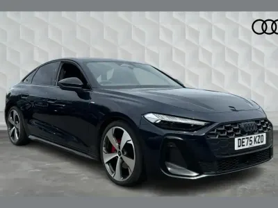 Used Audi A5 Advanced 200 HP (147 kW) 2025 Blue Sedan