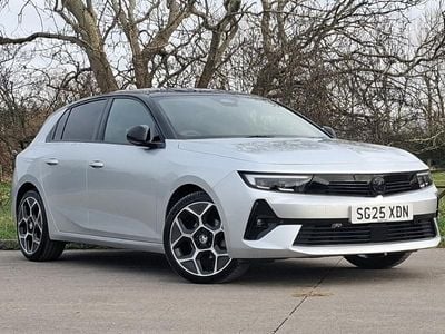 Used Vauxhall Astra Ultimate 130 HP (95 kW) 2025 Grey Hatchback