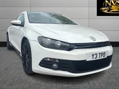 Używany VW Scirocco GT 140 KM (102 kW) 2011 Biały Coupe