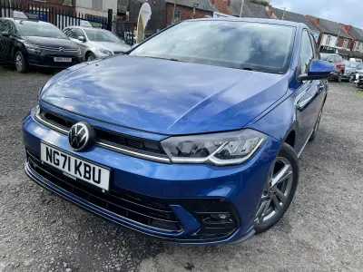 Begagnad VW Polo R-line 95 HK (69 kW) 2021 Blå Halvkombi