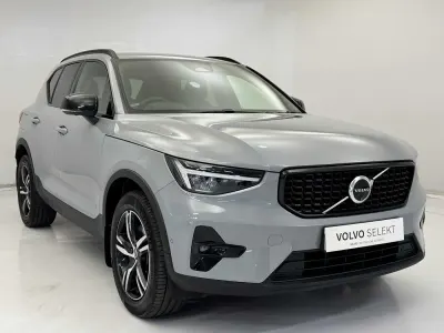 Used Volvo XC40 Plus 161 HP (118 kW) 2024 Grey SUV
