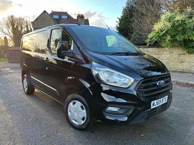 Black Used 2019 Ford Transit Custom Trend Van | £11,995 (Fair price)