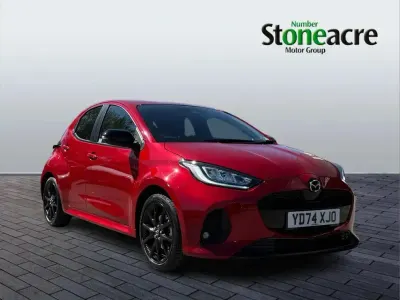 Używany Mazda 2 Homura-Line 116 KM (85 kW) 2024 Czerwony Hatchback