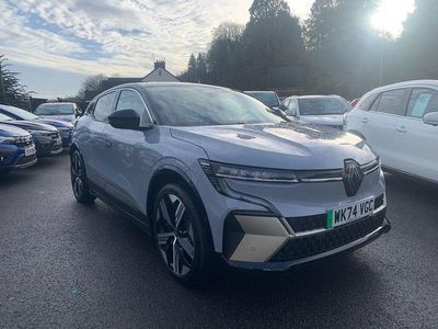 Grey/black Used 2024 Renault Megane E-Tech Iconic Hatchback | £22,695 (Fair price)