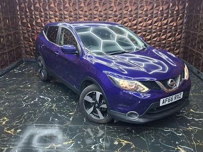 Blue Used 2016 Nissan Qashqai N-Connecta SUV | £7,199 (Fair price)