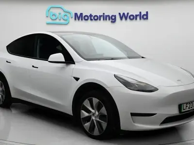 Used Tesla Model Y Long Range AWD 378 kW (514 HP) 2023 White SUV