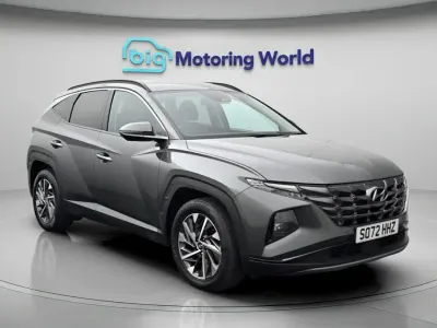 Begagnad Hyundai Tucson Premium 150 HK (110 kW) 2023 Grå SUV