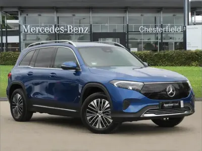Usado Mercedes EQB250+ Executive 139 kW (190 HP) 2025 Azul SUV