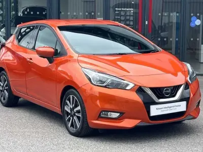 Used Nissan Micra N-Connecta 90 HP (66 kW) 2018 Orange Hatchback